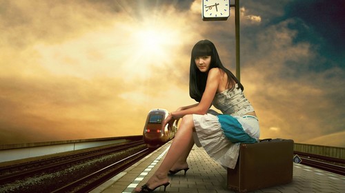 Путешествие женщины на поезде