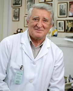 Валерий Николаевич Корниенко - автор книги «Магнитно-резонансная томография в нейрохирургии»