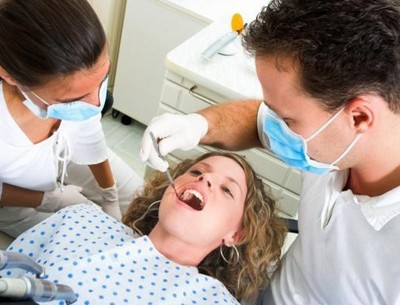 Формирование ретенционных пунктов при пломбировании зубов